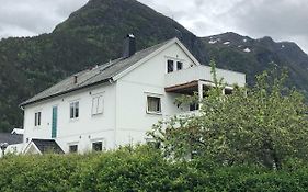 Andalsnes Gustehouse